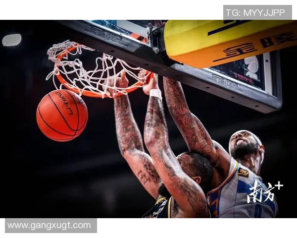 CBA第三十一轮精彩对决广东队迎战新疆队争夺季后赛席位